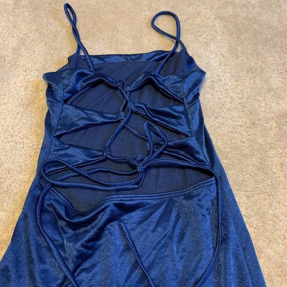 Windsor Navy Body Con Back Strap Dress Size S - Picture 6 of 10